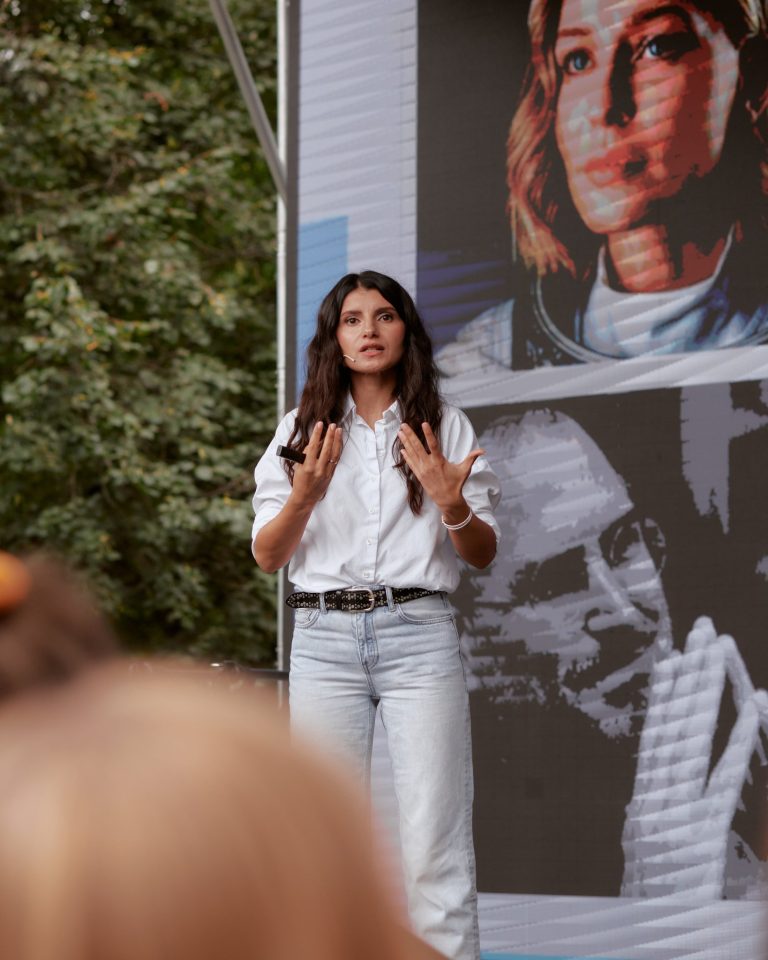 Седа Каспарова, сила голоса, профессиональная фотосессия, фотографии от Виктории Дячок, Москва
